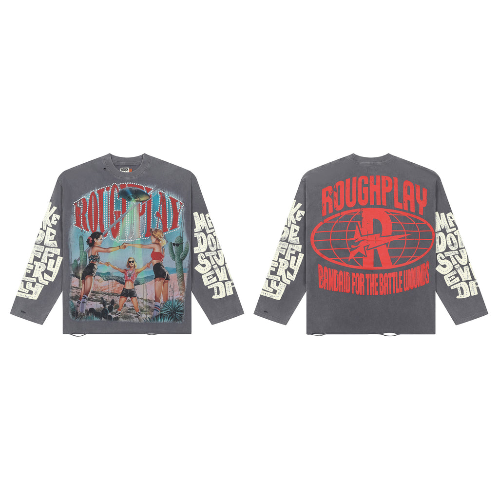 ROUGHPLAY Grey Desert UFO Pin-up Girls Vintage Long Sleeve Tee