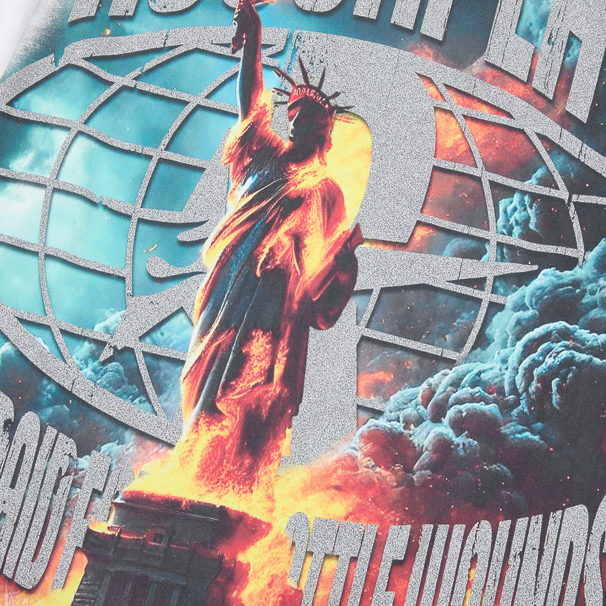 ROUGHPLAY Reversed Statue Of Liberty Vintage Long Sleeve Tee